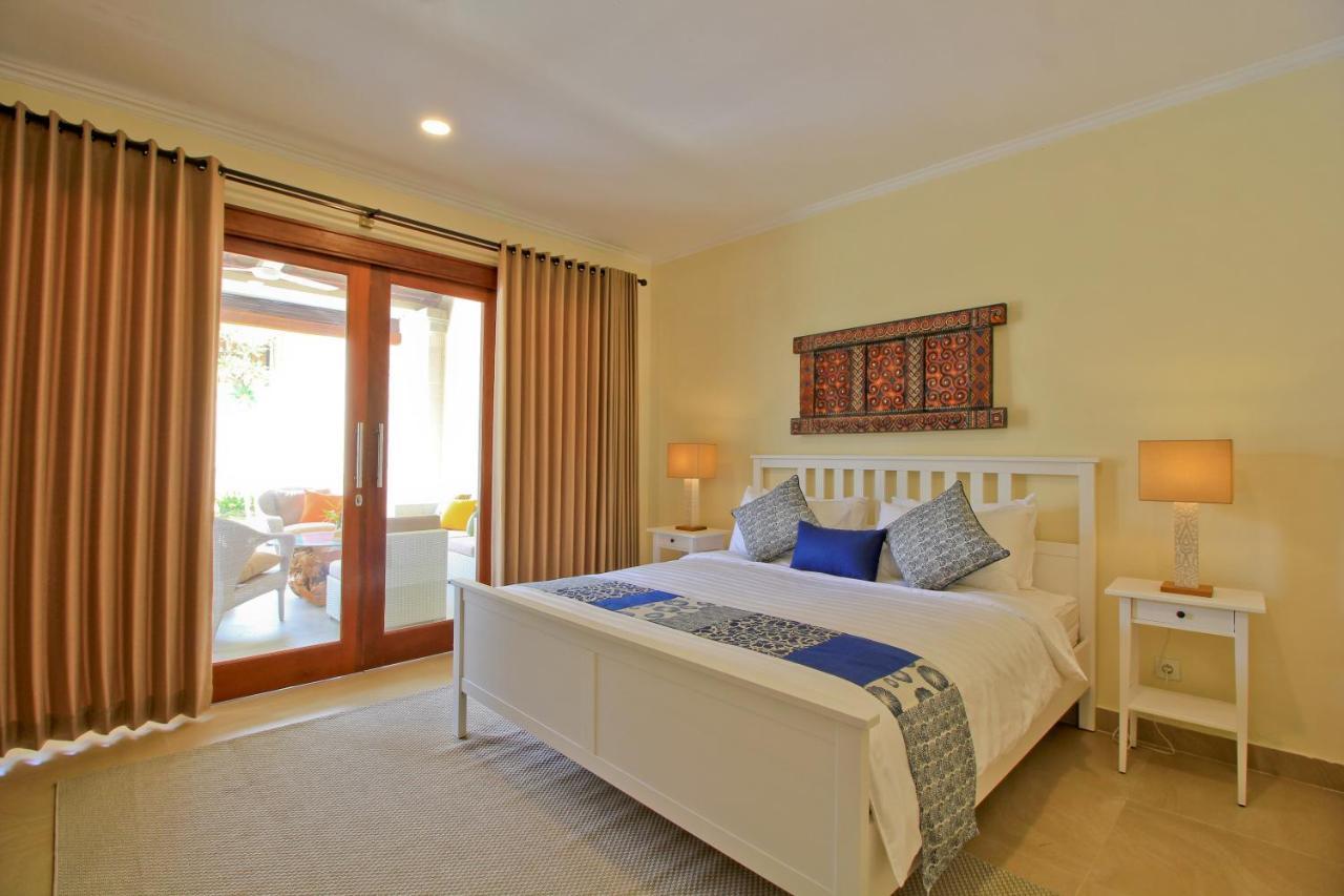 Uma Lima Villa Batu Belig - Close To The Beach Canggu Buitenkant foto
