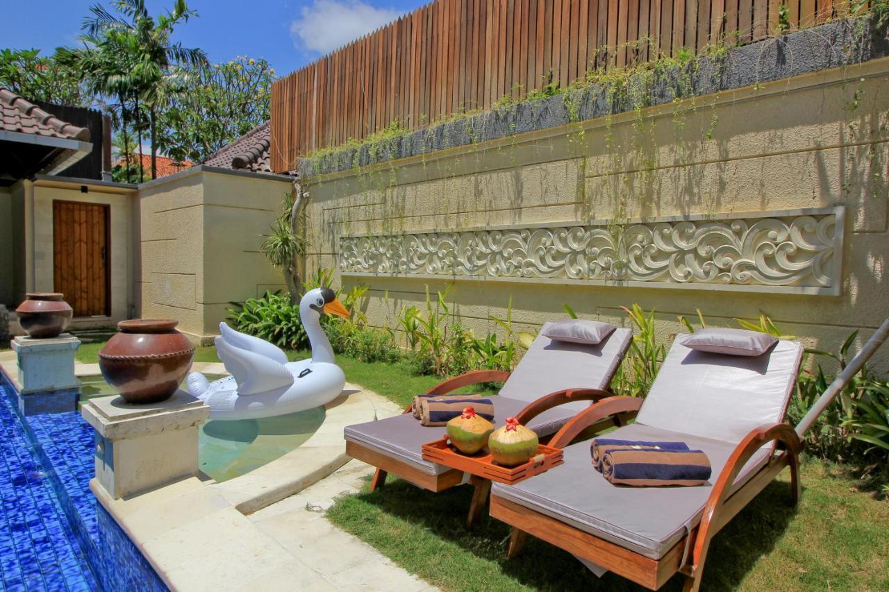 Uma Lima Villa Batu Belig - Close To The Beach Canggu Buitenkant foto