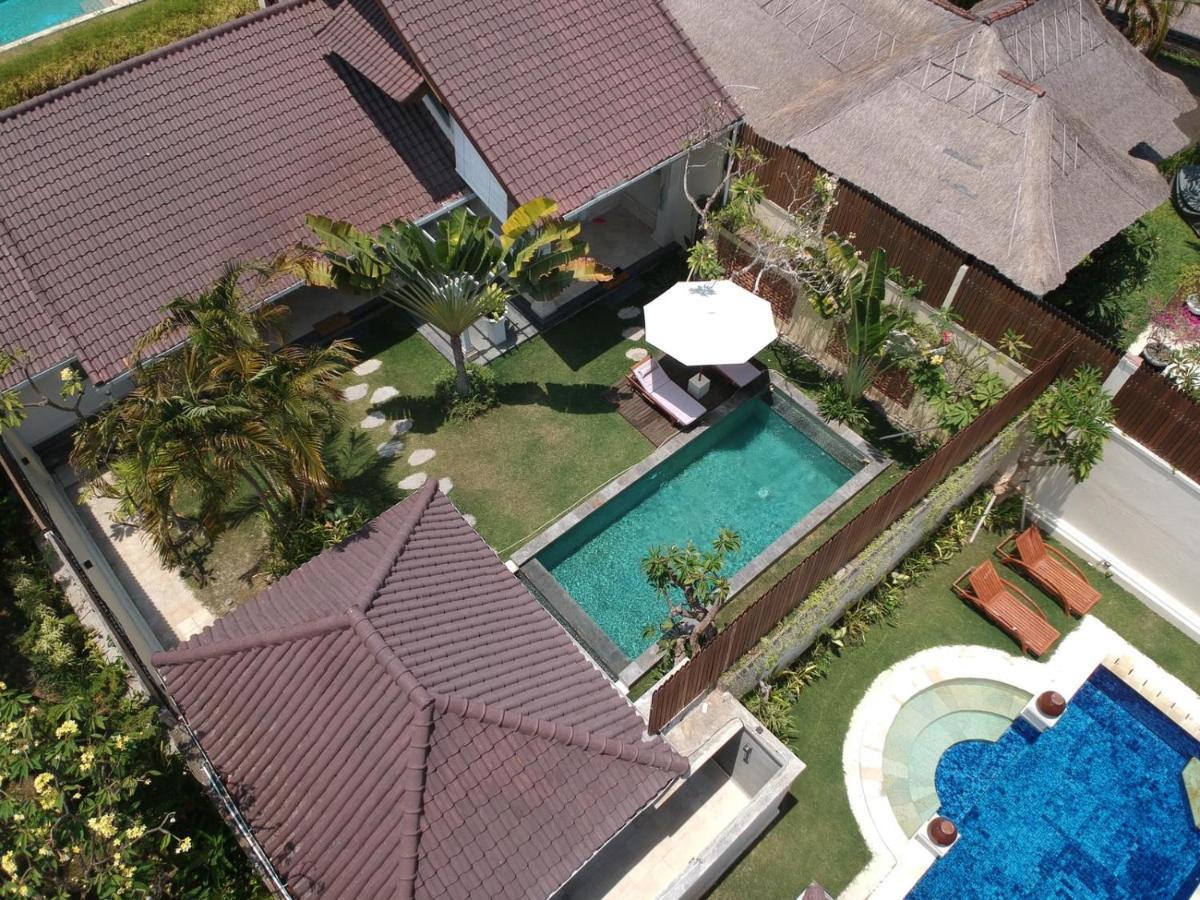 Uma Lima Villa Batu Belig - Close To The Beach Canggu Buitenkant foto