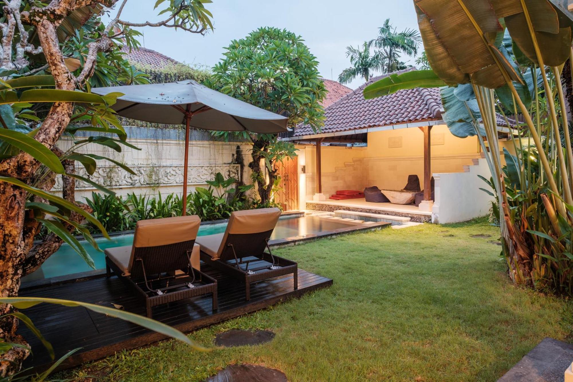 Uma Lima Villa Batu Belig - Close To The Beach Canggu Buitenkant foto