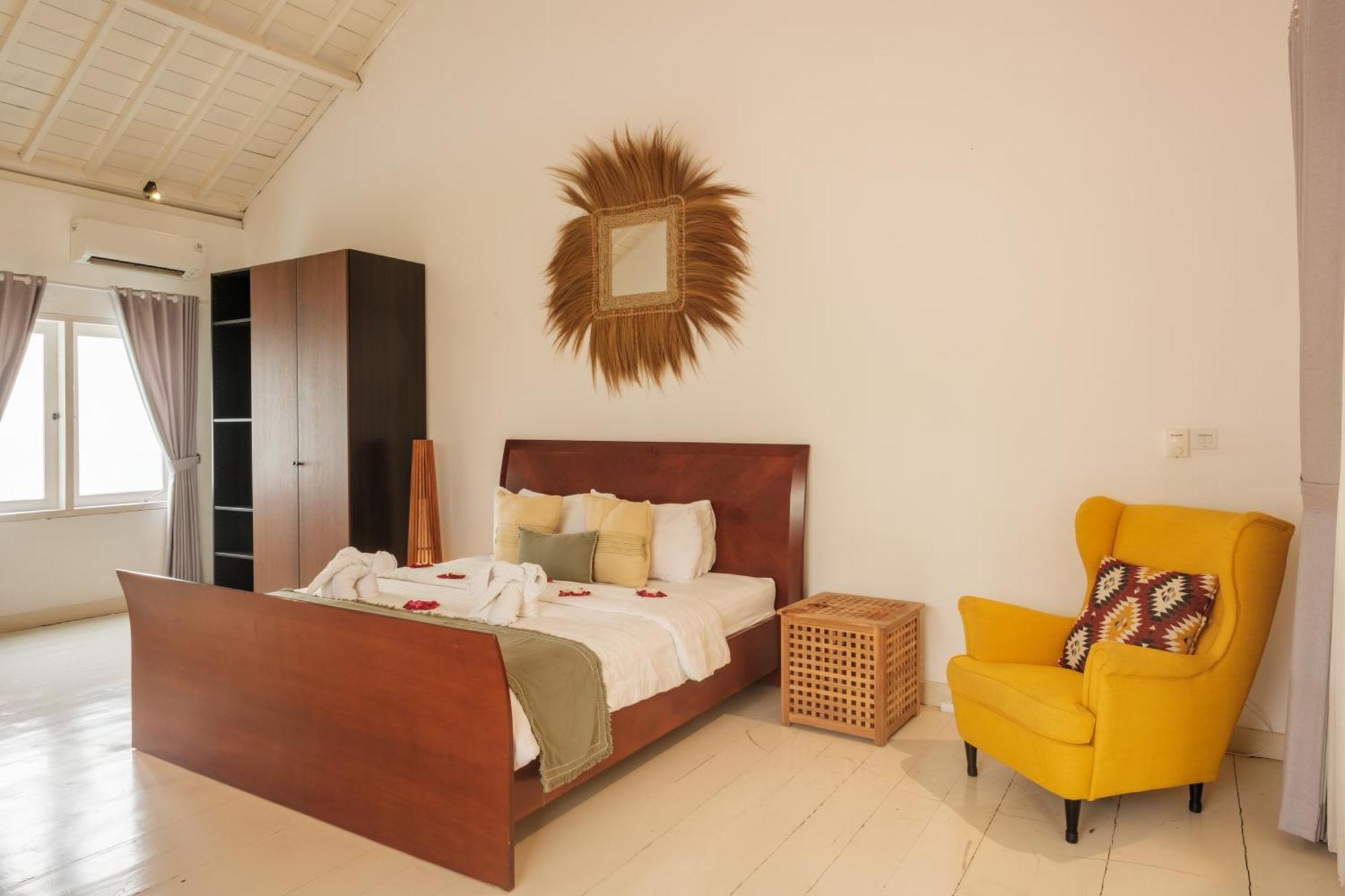 Uma Lima Villa Batu Belig - Close To The Beach Canggu Buitenkant foto