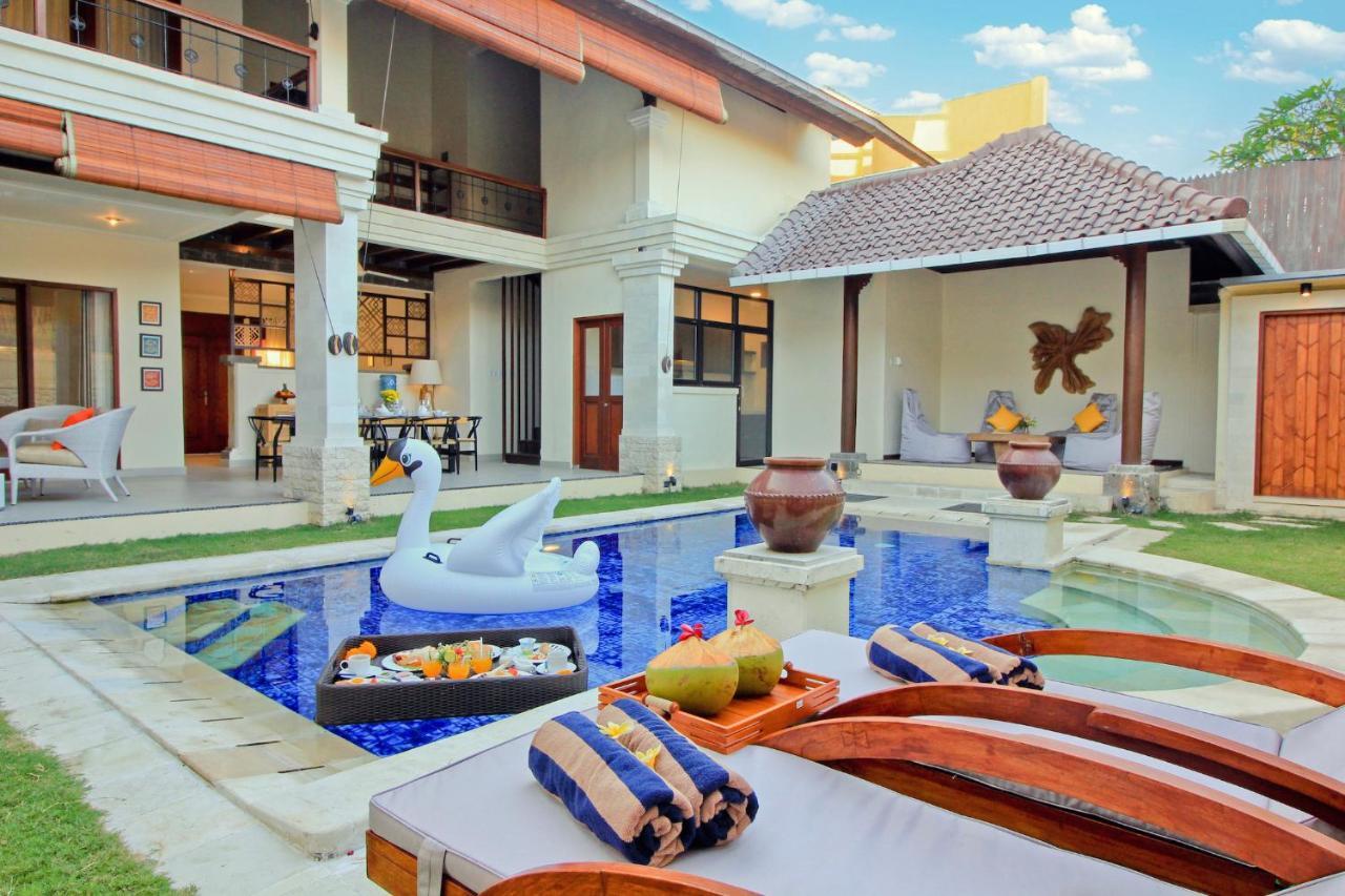 Uma Lima Villa Batu Belig - Close To The Beach Canggu Buitenkant foto