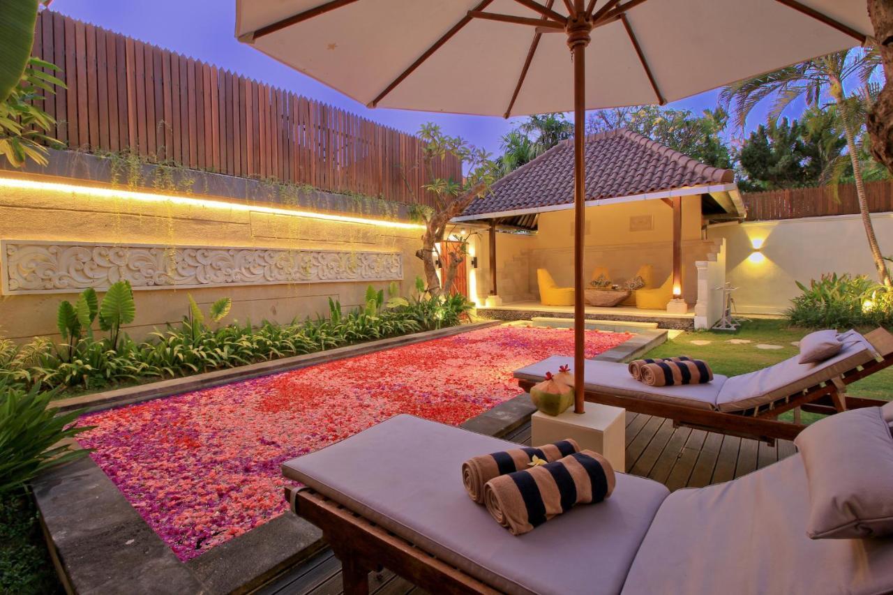 Uma Lima Villa Batu Belig - Close To The Beach Canggu Buitenkant foto