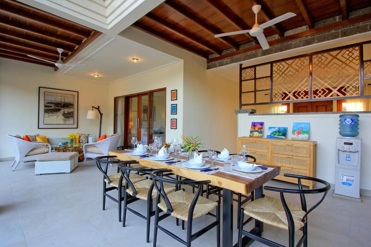 Uma Lima Villa Batu Belig - Close To The Beach Canggu Buitenkant foto